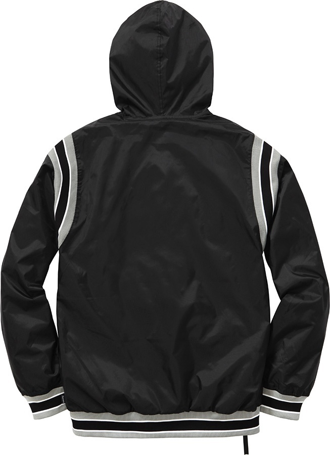 Team Pullover view 3